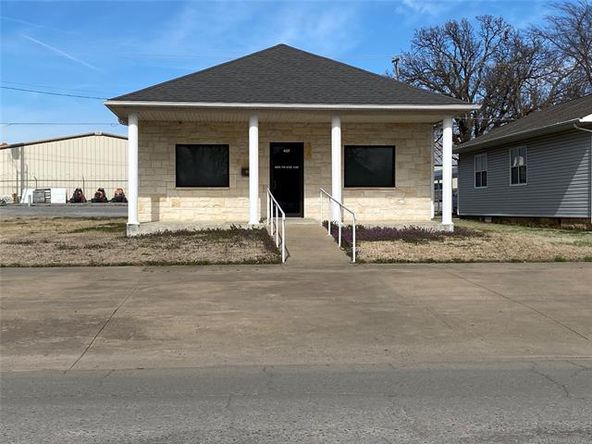407 Cherokee Ave, McAlester, OK 74501